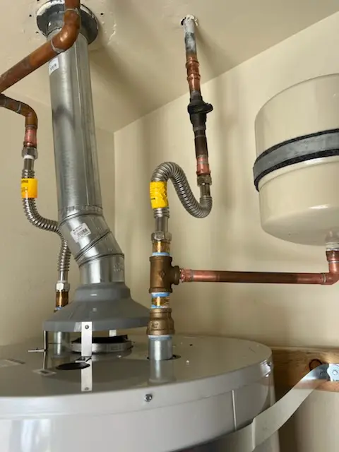 Water heater installation and plumbing repair in Sabarto East